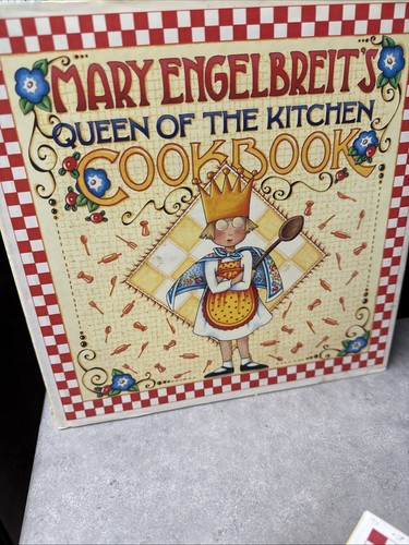 Mary englebreit queen the - englebreit,